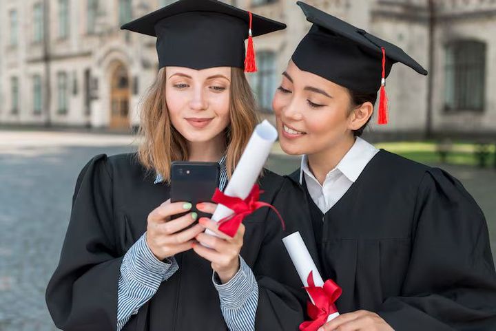 BachelorsPortal Guide: Smart Study Abroad Insights
