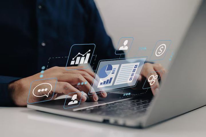 Guide To Best AI CRM Software for Growing Companies