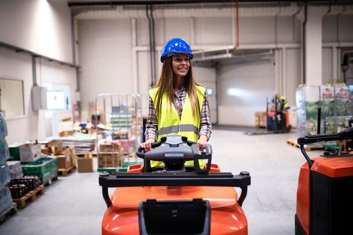 Material Handling Equipment: Essential Solutions for Modern Warehouses