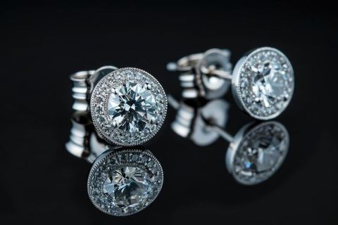 Diamond Studs: Expert Tips for Every Budget
