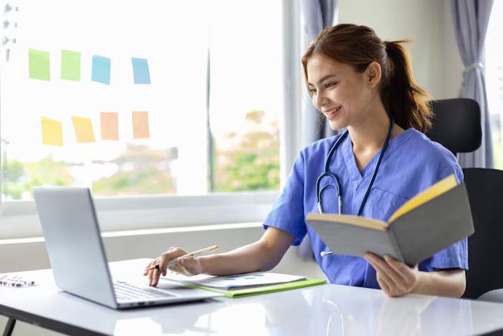 How To Become a Nurse Without a Degree: Paths to RN Licensure Guide